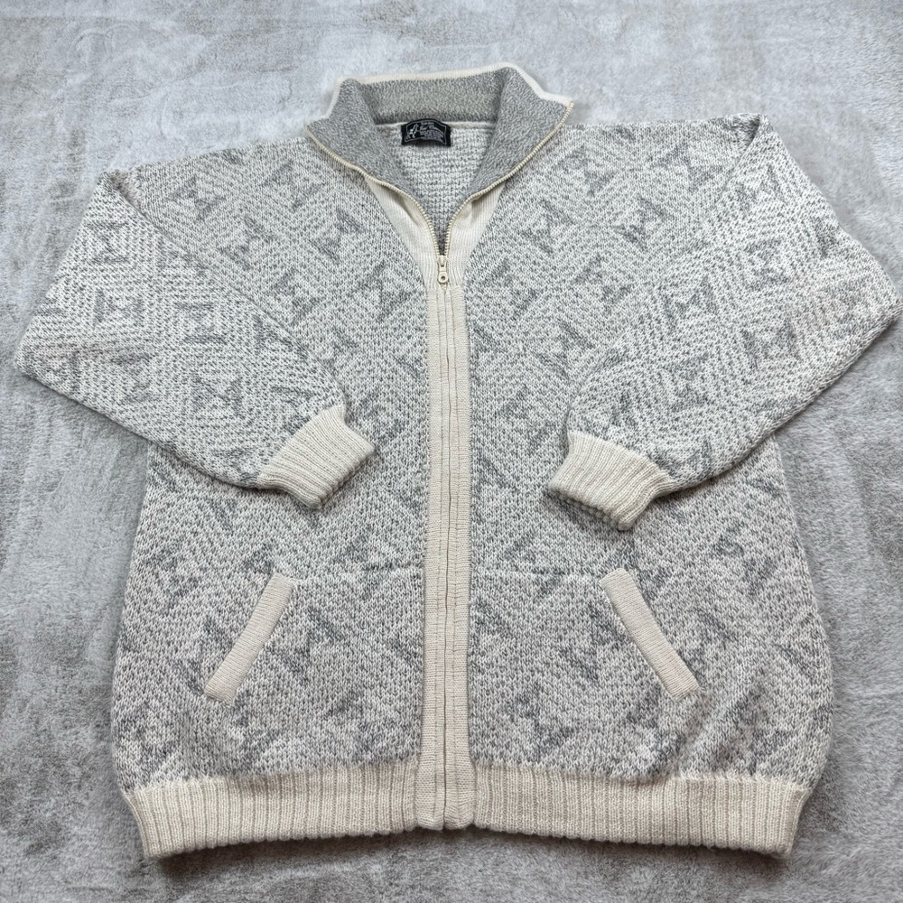 SOLD Tejidos José Catacachi 100% Baby alpaca knit sweater men’s XXL gray